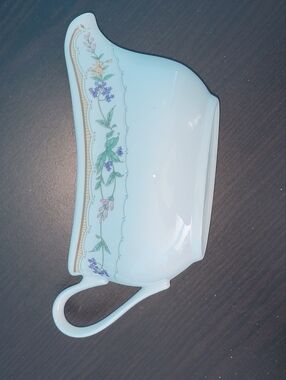 Gravy Serving Boat Bellegarden By Citation floral design Pouring Sauce bowl
